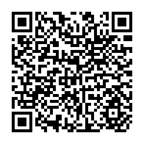 QR Code for Multidimensional Scaling